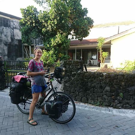 Srikaloka 12 Kostel - For Female And Couple Apartment Yogyakarta Luaran gambar